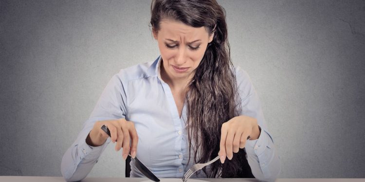 فقدان الشهية العصبي: الأسباب والأعراض والعلاج