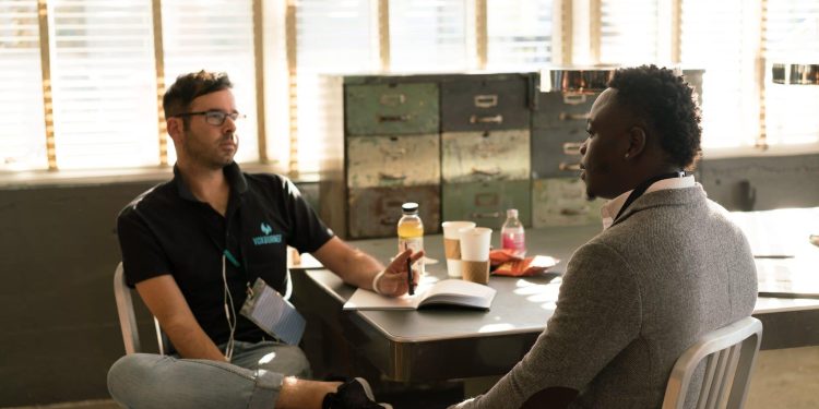 العلاج بالكلام أو العلاج بالاستبصار